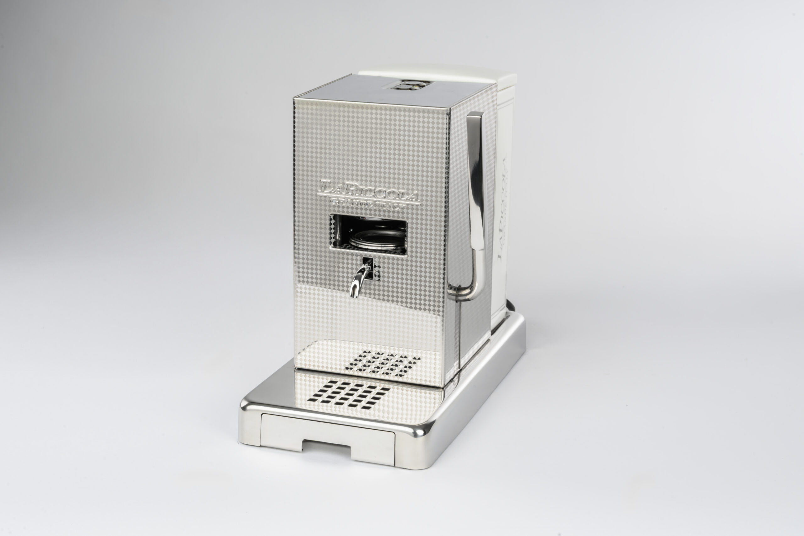 Кафе Машина La Piccola Perla  автоматична с керамичен резервоар